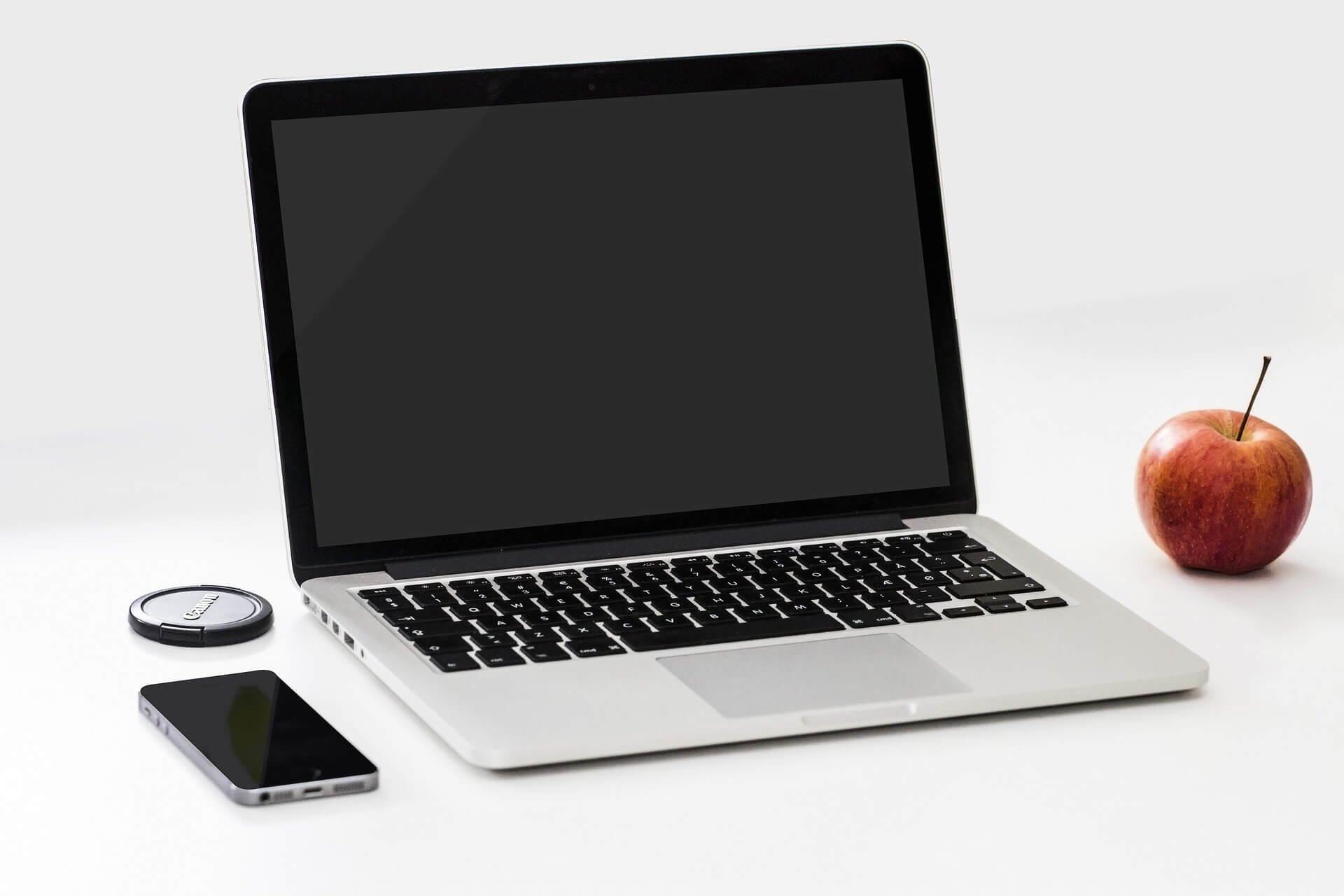 macbook on Rent in Pune